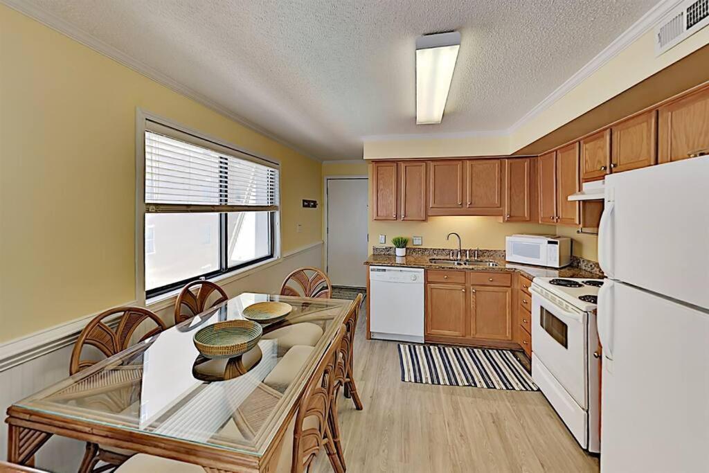 מירטל ביץ' *2Br Oceanfront Retreat*King Ensuite*Pool*Nmb Cherry Grove*Pc4 מראה חיצוני תמונה