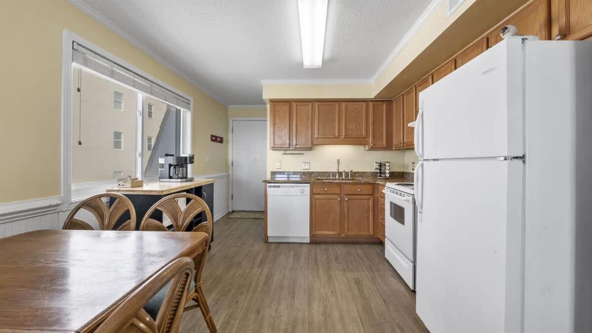 מירטל ביץ' *2Br Oceanfront Retreat*King Ensuite*Pool*Nmb Cherry Grove*Pc4 מראה חיצוני תמונה